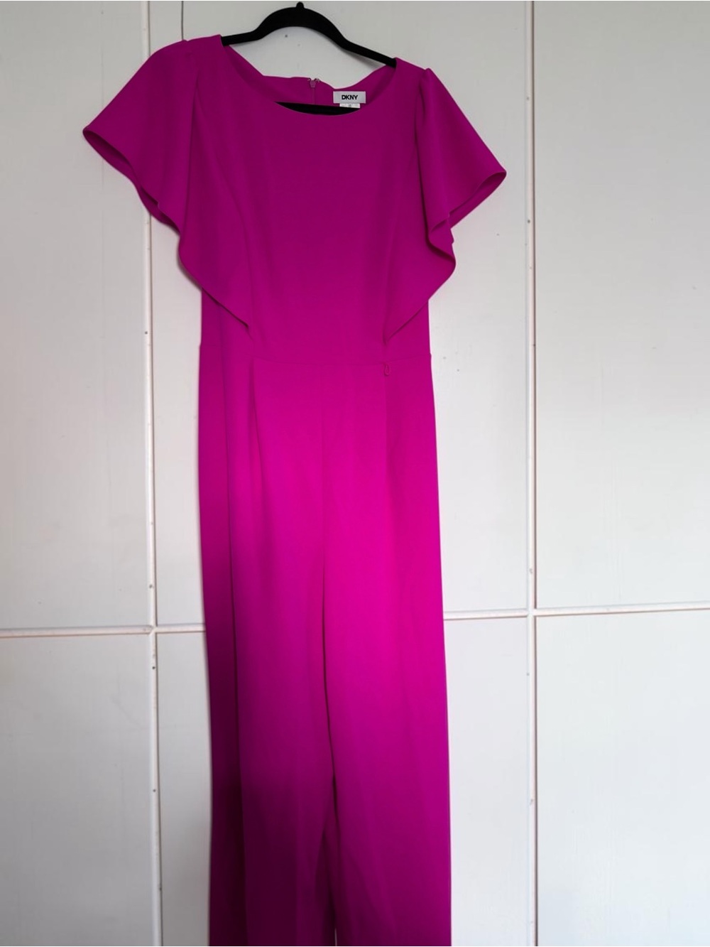 DKNY Magenta Pink Jumpsuit 12 Flutter Cape Sleeve Tie Waist Wide Leg Wedding